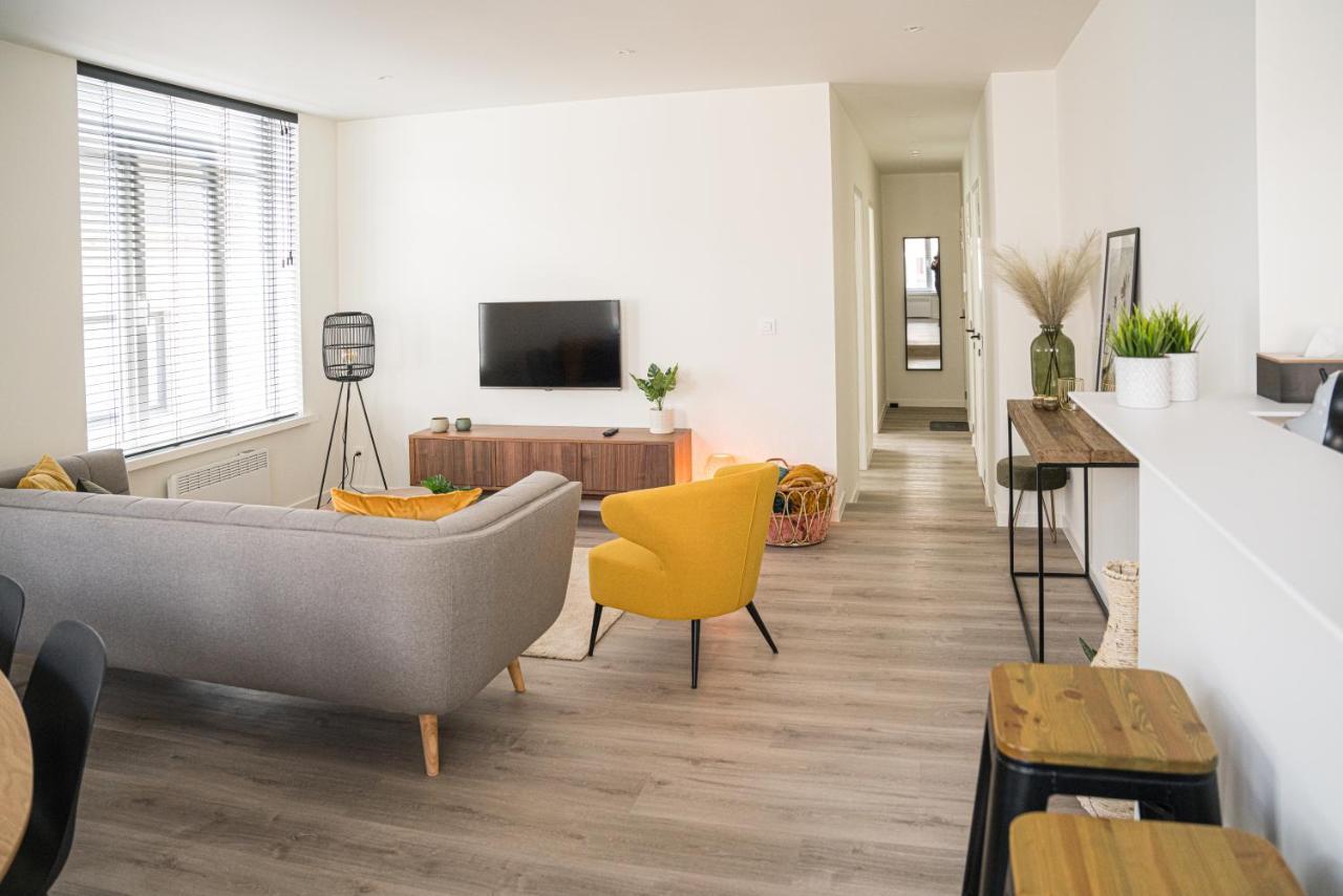Etage 2 - Appartement In Centrum, 300M Van Zee En Gratis Parking Ostende Exteriér fotografie